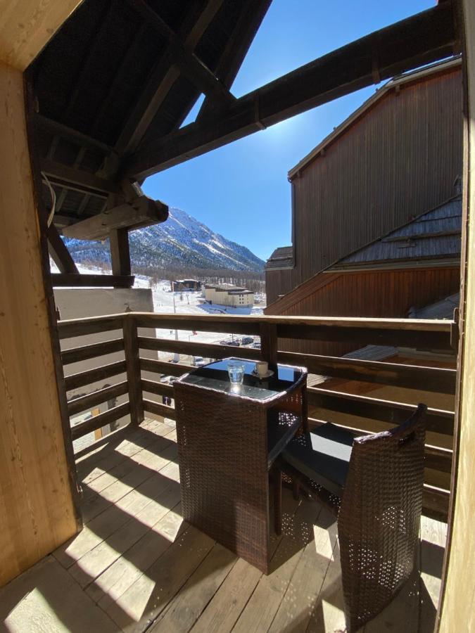 L'Etesy, Pied Des Pistes Et Spa Монженевр Экстерьер фото