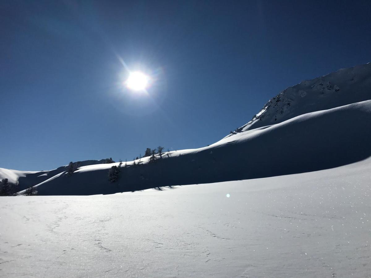L'Etesy, Pied Des Pistes Et Spa Монженевр Экстерьер фото